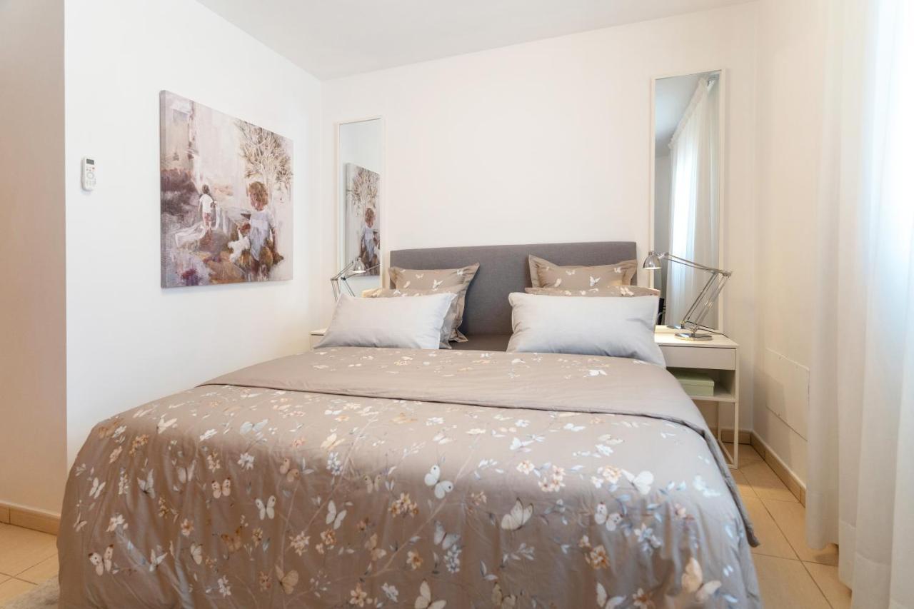 Apartamentos Lavanda ปูแอร์โตเดลาครูซ ภายนอก รูปภาพ